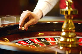 Experience the Thrill of Live Roulette at Top UK Casino Sites -547812512